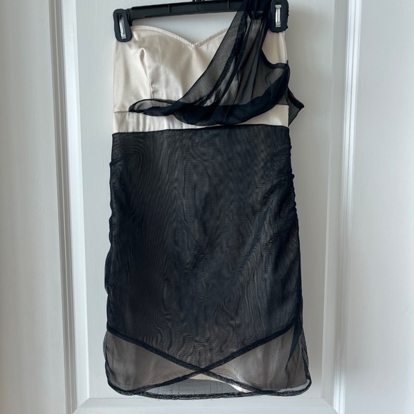 Black & Beige Sheer Overlay Halter Mini Dress - Picture 14 of 14